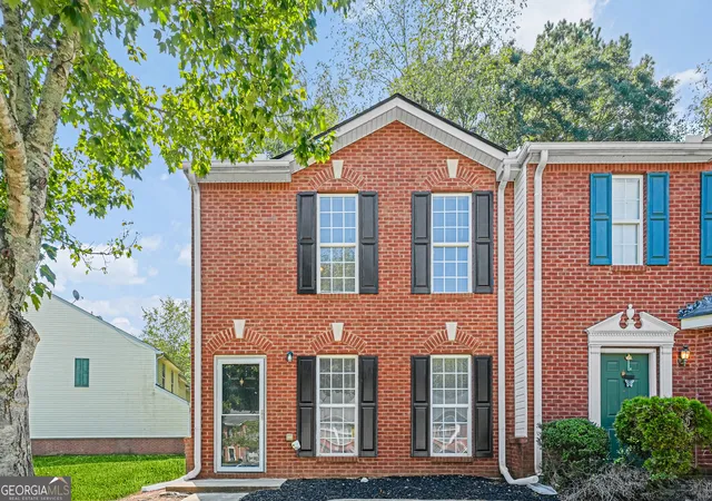 Photo 1 of Townhouse for sale at 2805 Norfair Loop, Lithonia, GA 30038 | MLS# 10847487 | Listing updated on 2026-09-23
