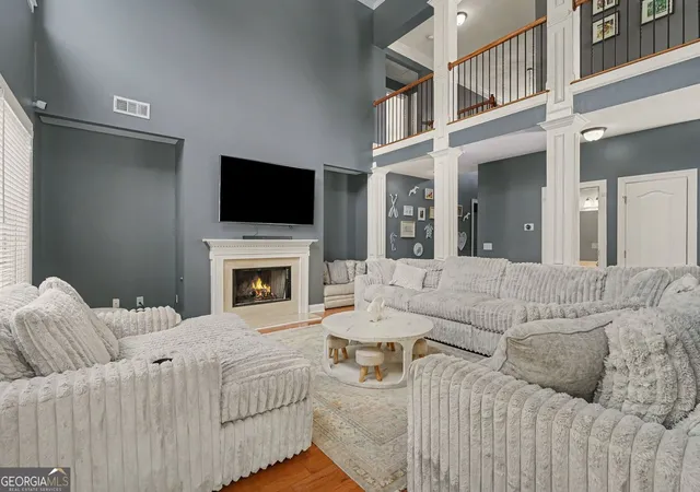 Photo 3 of Single family home for sale at 825 Grand Ivey Pl, Dacula, GA 30019 | MLS# 10839763 | Listing updated on 2026-10-07