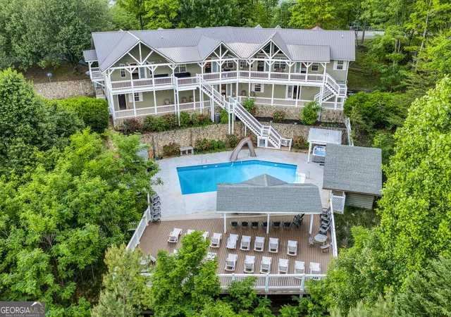 Photo 3 of Mansion for sale at 132 Oak Ridge Way, Morganton, GA 30560 | MLS# 10841915 | Listing updated on 2026-09-10