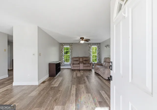 Photo 2 of Single family home for sale at 260 Brookhaven Cir, Toccoa, GA 30577 | MLS# 10733600 | Listing updated on 2026-09-24