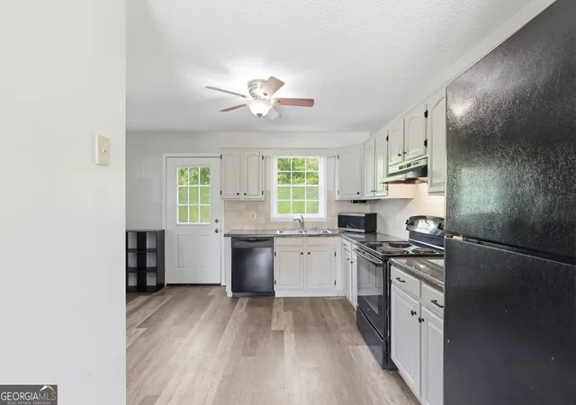 Photo 4 of Single family home for sale at 260 Brookhaven Cir, Toccoa, GA 30577 | MLS# 10733600 | Listing updated on 2026-09-24