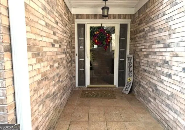 Photo 3 of Single family home for sale at 1102 Strath Clyde Way, Mcdonough, GA 30253 | MLS# 10839014 | Listing updated on 2026-09-28