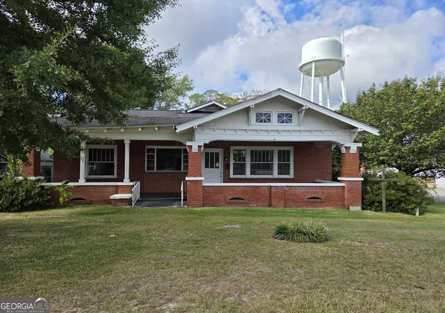 Single family home for sale at 3917 E Main St, Soperton, GA 30457 | MLS# 10844749 | Listing updated on 2026-09-25
