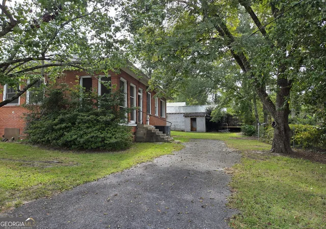 Photo 2 of Single family home for sale at 3917 E Main St, Soperton, GA 30457 | MLS# 10844749 | Listing updated on 2026-09-25