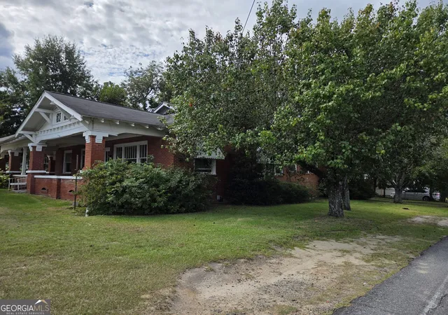 Photo 3 of Single family home for sale at 3917 E Main St, Soperton, GA 30457 | MLS# 10844749 | Listing updated on 2026-09-25