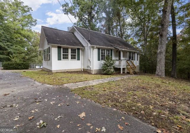 Photo 1 of Single family home for sale at 82 Walton Way, Juliette, GA 31046 | MLS# 10851352 | Listing updated on 2026-10-07