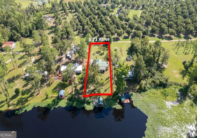 Photo 3 of Manufactured home for sale at 3615 Lake Mayers Rd, Baxley, GA 31513 | MLS# 10829625 | Listing updated on 2026-10-03