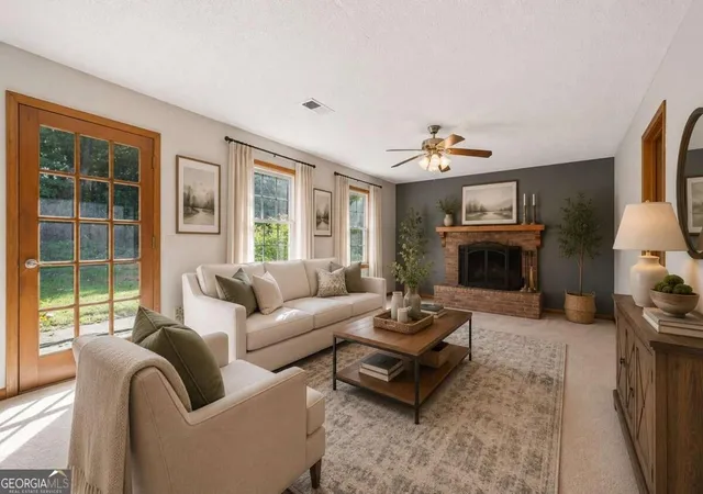 Photo 3 of Sale Pending at 919 Gate Post Ln, Lawrenceville, GA 30044 | MLS# 10839313 | Listing updated on 2026-09-07
