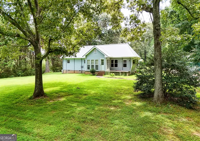 Photo 2 of Sale Pending at 4925 Union Church Rd, Flowery Branch, GA 30542 | MLS# 10838794 | Listing updated on 2026-09-08