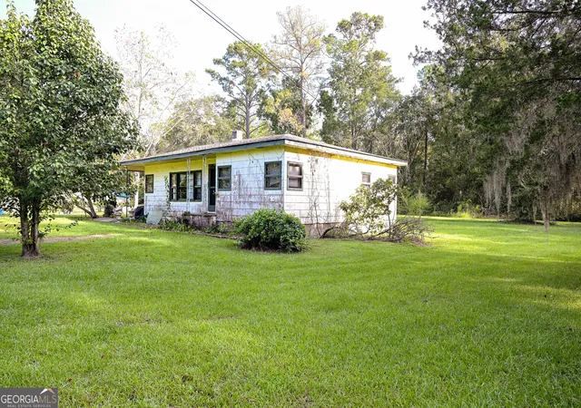 Photo 3 of Sale Pending at 4417 1st Street S, Valdosta, GA 31601 | MLS# 10848382 | Listing updated on 2026-10-01