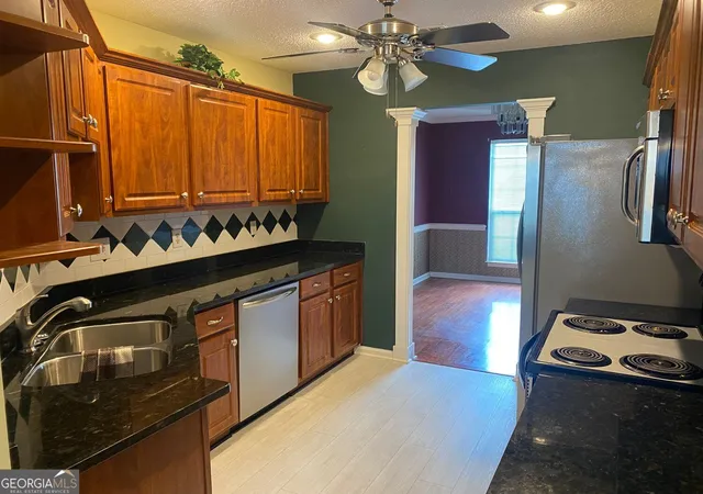 Photo 2 of Single family home for sale at 108 Mallard Point, Kathleen, GA 31047 | MLS# 10844180 | Listing updated on 2026-09-11
