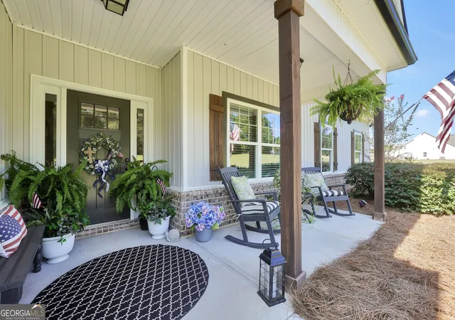 Photo 4 of Single family home for sale at 333 High Fls Rd, Jackson, GA 30233 | MLS# 10843921 | Listing updated on 2026-09-14