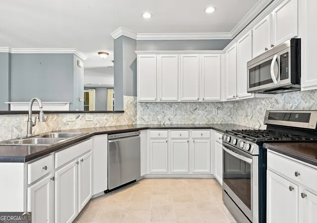 Photo 4 of Townhouse for sale at 3837 Chattahoochee Summit Dr Se, Atlanta, GA 30339 | MLS# 10797049 | Listing updated on 2026-09-21