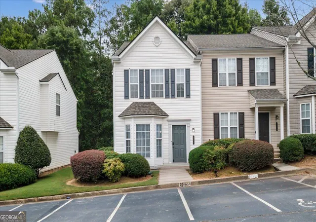Photo 2 of Condo for sale at 6577 Arbor Gate Dr Sw #10, Mableton, GA 30126 | MLS# 10853563 | Listing updated on 2026-10-09