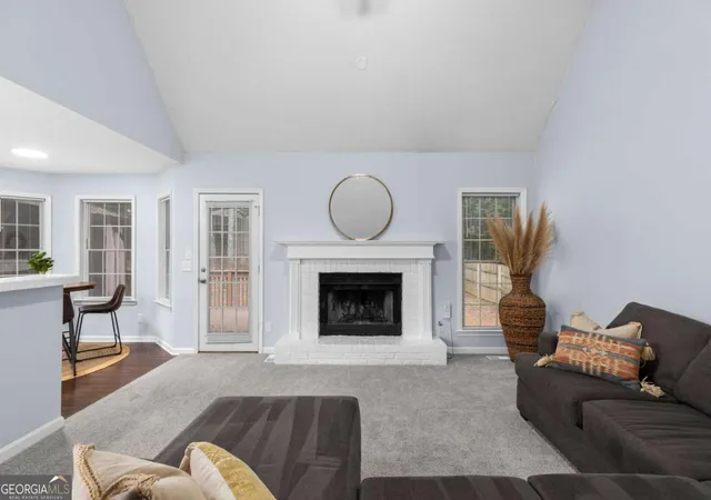 Photo 4 of Single family home for sale at 106 Hearthstone Dr, Woodstock, GA 30189 | MLS# 10792494 | Listing updated on 2026-09-12