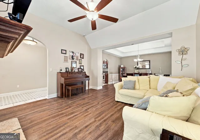 Photo 4 of Sale Pending at 2435 Calhoun Rd NE, Rome, GA 30161 | MLS# 10839329 | Listing updated on 2026-09-14