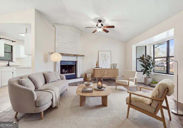 Photo 1 of Single family home for sale at 803 Regal Rd, Saint Marys, GA 31558 | MLS# 10876277 | Listing updated on 2026-10-28