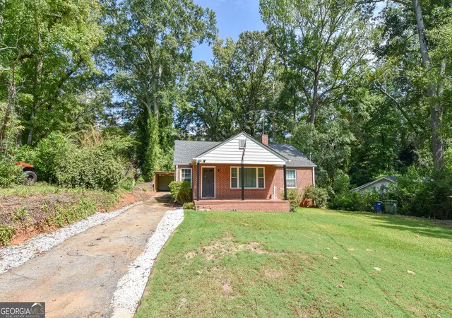 Photo 2 of Single family home for sale at 745 Bieze St, Griffin, GA 30224 | MLS# 10852290 | Listing updated on 2026-10-08
