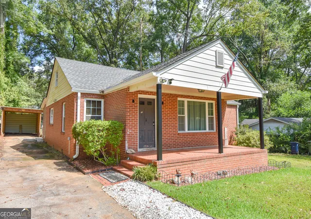 Photo 3 of Single family home for sale at 745 Bieze St, Griffin, GA 30224 | MLS# 10852290 | Listing updated on 2026-10-08