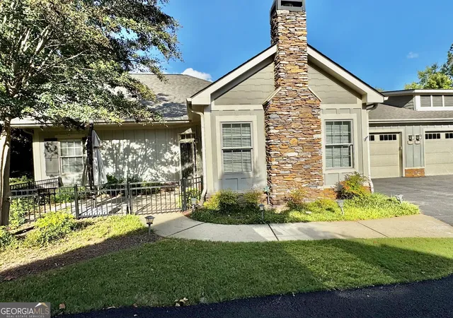 Photo 1 of Condo for sale at 122 Edgewood Ct, Eatonton, GA 31024 | MLS# 10841517 | Listing updated on 2026-09-21