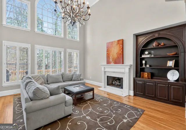 Photo 3 of Mansion for sale at 14530 Creek Clb Dr, Alpharetta, GA 30004 | MLS# 10837797 | Listing updated on 2026-09-15