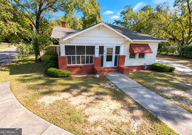 Photo 1 of Single family home for sale at 1304 Burton Ave, Macon, GA 31204 | MLS# 10879587 | Listing updated on 2026-10-28