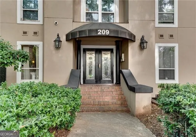 Photo 2 of Condo for sale at 209 14th Street Ne #307, Atlanta, GA 30309 | MLS# 10839991 | Listing updated on 2026-10-07