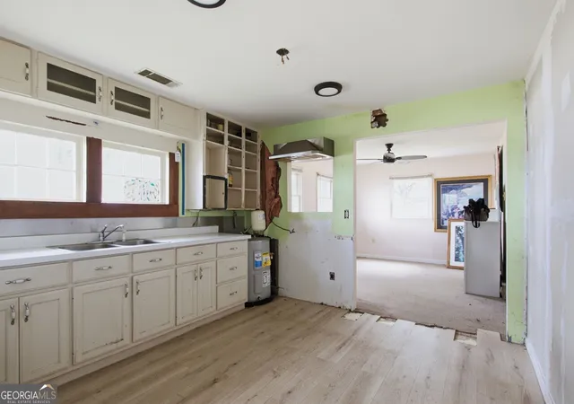 Photo 3 of Single family home for sale at 1288 Rose Ln, Toccoa, GA 30577 | MLS# 10850282 | Listing updated on 2026-10-08