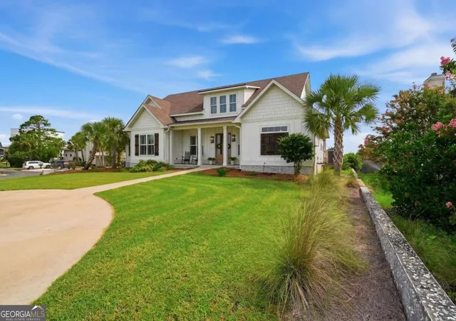 Photo 2 of Single family home for sale at 102 Talahi Ln, Brunswick, GA 31520 | MLS# 10872843 | Listing updated on 2026-10-28