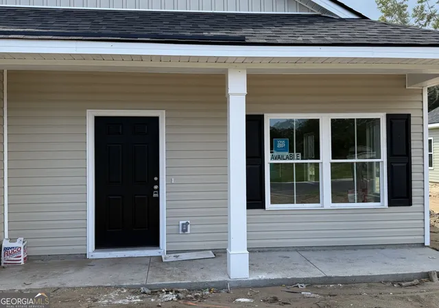 Photo 2 of Single family home for sale at 23 Ransom Dr, Darien, GA 31305 | MLS# 10846787 | Listing updated on 2026-10-07
