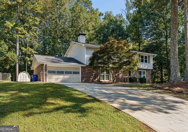 Photo 1 of Single family home for sale at 4613 Sharon Valley Ct, Atlanta, GA 30338 | MLS# 10872651 | Listing updated on 2026-10-29