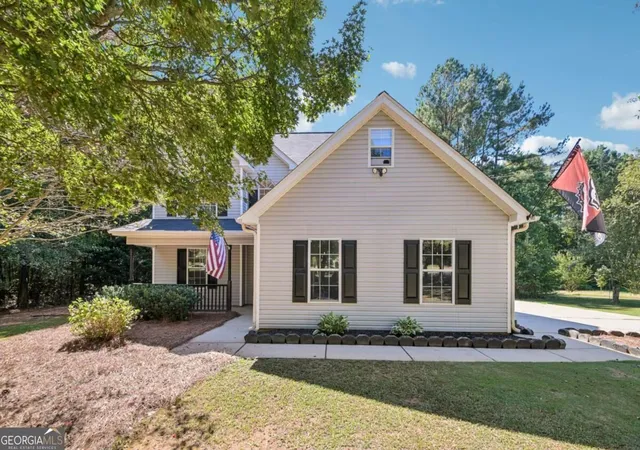 Photo 1 of Single family home for sale at 90 Stallsworth Rd, Mcdonough, GA 30252 | MLS# 10844130 | Listing updated on 2026-09-11