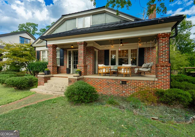 Photo 1 of Single family home for sale at 409 College Ave, Lagrange, GA 30240 | MLS# 10843959 | Listing updated on 2026-09-17