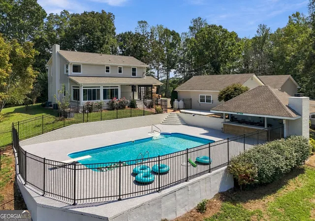 Photo 2 of Multi family home for sale at 479 Montview Dr, Jasper, GA 30143 | MLS# 10853318 | Listing updated on 2026-10-09