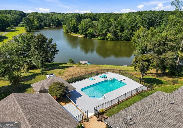 Photo 3 of Multi family home for sale at 479 Montview Dr, Jasper, GA 30143 | MLS# 10853318 | Listing updated on 2026-10-09
