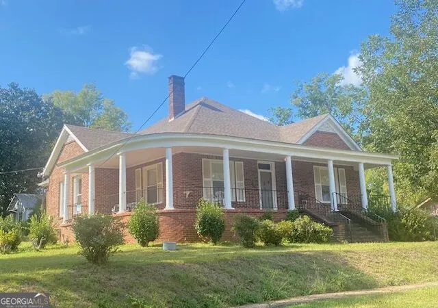 Photo 1 of Single family home for sale at 1201 6th Avenue, West Point, GA 31833 | MLS# 10853106 | Listing updated on 2026-10-09