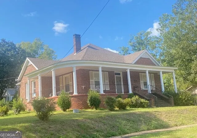 Photo 4 of Single family home for sale at 1201 6th Avenue, West Point, GA 31833 | MLS# 10853106 | Listing updated on 2026-10-09