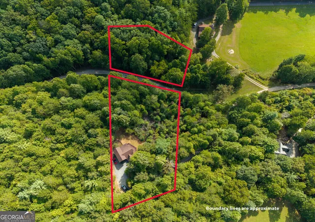 Photo 4 of Single family home for sale at 153 Beavers Cvs, Morganton, GA 30560 | MLS# 10842384 | Listing updated on 2026-09-09