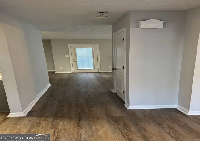Photo 2 of Single family home for sale at 3033 Winding Grv Dr, Lithonia, GA 30038 | MLS# 10845143 | Listing updated on 2026-09-23