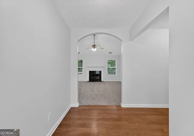 Photo 4 of Single family home for sale at 17 Mitchell Dr, Hiram, GA 30141 | MLS# 10853294 | Listing updated on 2026-10-09