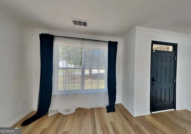 Photo 2 of Single family home for sale at 515 Bigelow, College Park, GA 30349 | MLS# 10850174 | Listing updated on 2026-10-05