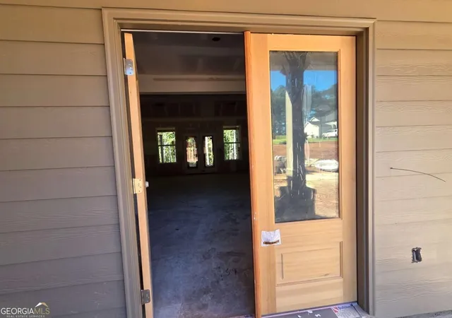 Photo 2 of Single family home for sale at 335 Meadows Dr, Bethlehem, GA 30620 | MLS# 10879351 | Listing updated on 2026-10-26