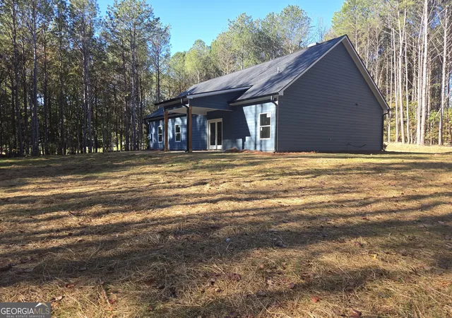 Photo 3 of Single family home for sale at 2209 Shady Grv Rd, Carrollton, GA 30116 | MLS# 10788806 | Listing updated on 2026-10-28