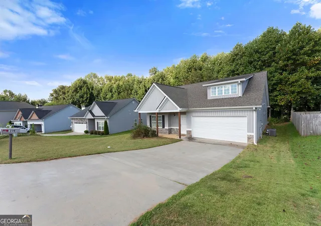 Photo 4 of Single family home for sale at 314 Highland Pointe Dr, Alto, GA 30510 | MLS# 10846230 | Listing updated on 2026-10-08