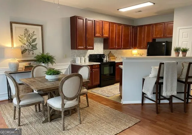 Photo 2 of Townhouse for sale at 2555 Flat Shls Rd #1703, Atlanta, GA 30349 | MLS# 10804386 | Listing updated on 2026-09-11