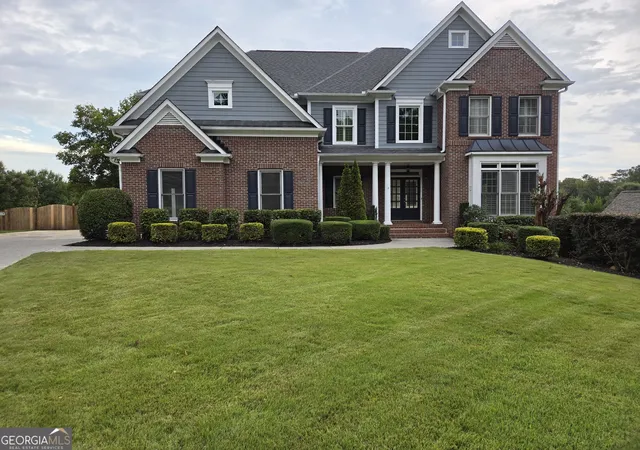Photo 1 of Single family home for sale at 2109 Walnut Crk Trl Nw, Kennesaw, GA 30152 | MLS# 10851751 | Listing updated on 2026-10-07