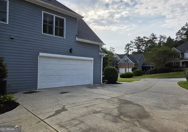 Photo 3 of Single family home for sale at 2109 Walnut Crk Trl NW, Kennesaw, GA 30152 | MLS# 10851751 | Listing updated on 2026-10-07