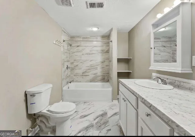 Photo 3 of Single family home for sale at 2304 Avalon Rd, Columbus, GA 31907 | MLS# 10846258 | Listing updated on 2026-09-30
