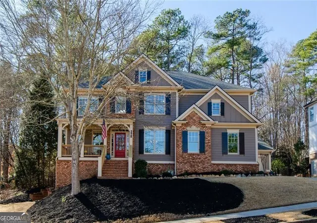 Photo 2 of Single family home for sale at 778 Crescent Cir, Canton, GA 30115 | MLS# 10836133 | Listing updated on 2026-10-06