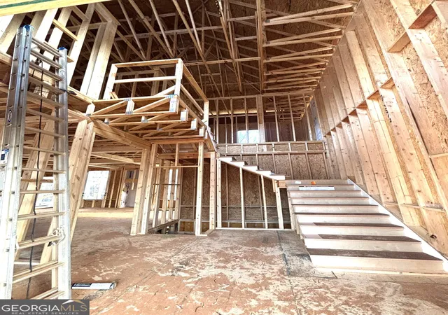 Photo 3 of Sale Pending at 2037 Boulder Ridge Ln, Bishop, GA 30621 | MLS# 10650059 | Listing updated on 2026-09-06